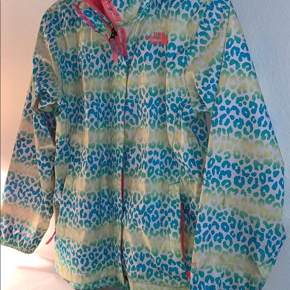 North face raincoat ☔️ - Picture 6 of 8